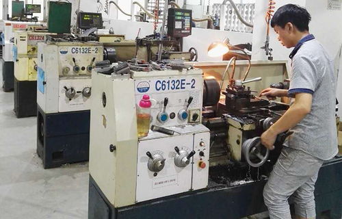 精密機械加工中車床與環保設備